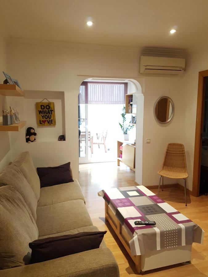 Habitacion En Piso Compartido Cerca Del Camp Nou Οσπιταλέτ ντε Λιοβρεγάτ Εξωτερικό φωτογραφία